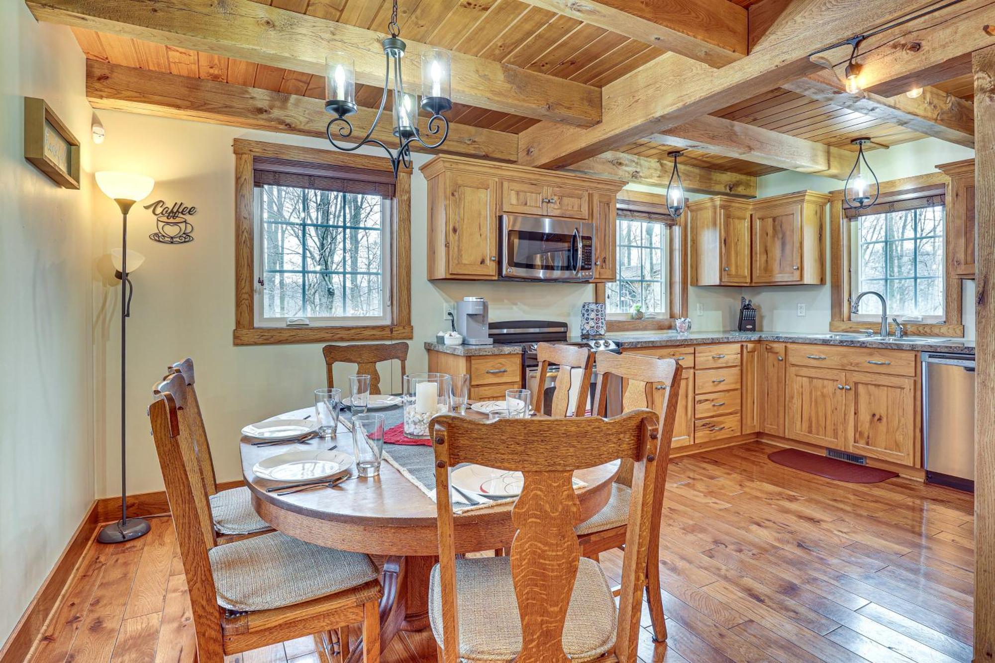 Happy Haven Hill Cabin With Patio And Fire Pit! Villa Dundee Exteriör bild